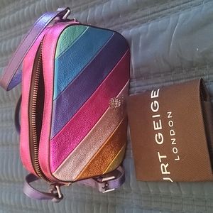 Kurt Geiger cross body!